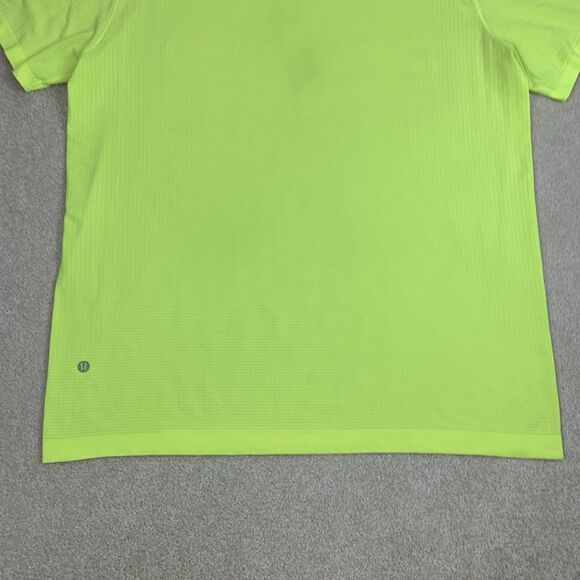 Lululemon Metal Vent Tech T Shirt Men Size XL Neon Green Yellow Gym Workout - Picture 10 of 16